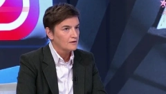 CRNO NA BELO, BRNABIĆ POKOPALA OPOZICIJU "Hteli da iskoriste tragediju i emocije naroda, kad su videli da od toga nema ništa, počeli da viču "prevara"
