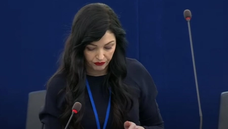 "LJUDSKA PRAVA SU UMRLA I SAHRANJENA NA KIM" Oštra poruka Dunje Simonović Bratić u Savetu Evrope