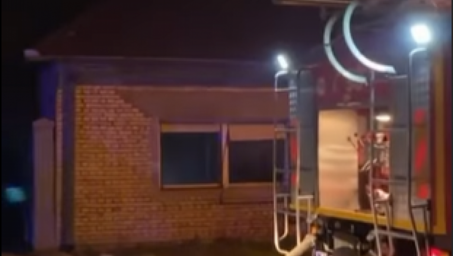 GORI PORODIČNA KUĆA Izbio požar u Bačkom Petrovcu (VIDEO)