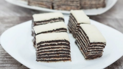 POSNA ROZEN TORTA SA MAKOM Otopićete se od miline, još je bolja od one klasične