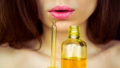 "STOP" AKNAMA UZ POMOĆ TIKTOK TRENDA Svi se kunu u njega, a eksperti upozoravaju na jedno