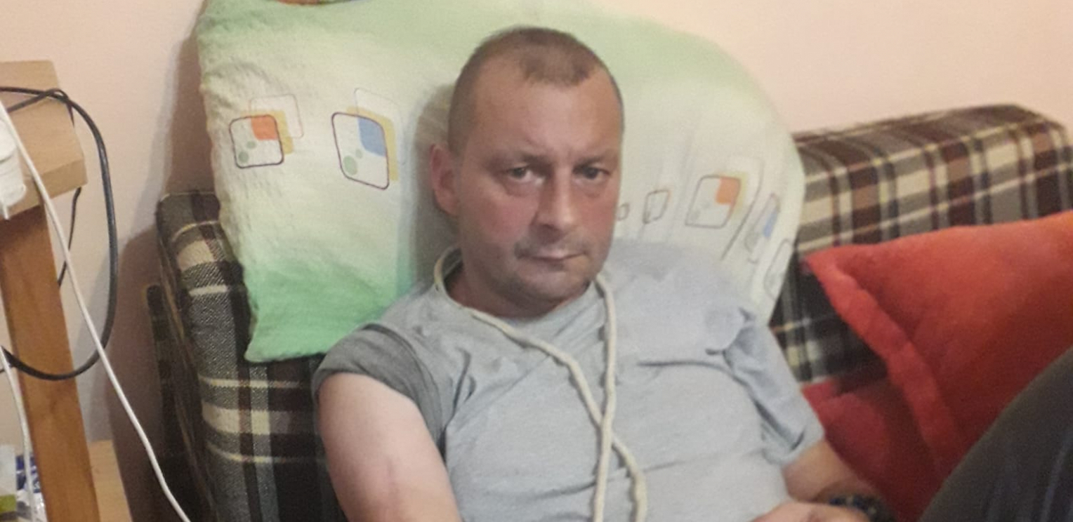 PREMINUO HEROJ SA KOŠARA GORAN VUČETIĆ Dva puta ranjen na braniku otadžbine, deca mu žive kao podstanari