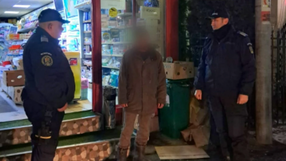 DIRLJIV SUSRET NAKON 9 GODINA Policija zaustavila beskućnika na ulici, a onda je usledio ŠOK kada je otkriven njegov identitet (FOTO/VIDEO)