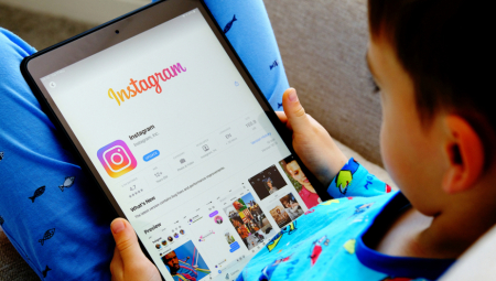 UVODI SE NOVI ZAKON Deca mlađa od 16 godina više neće moći da koriste društvene mreže