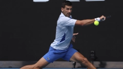 TENISKI SVET SE SVE VIŠE POKLANJA NOVAKU: Đoković je najveći u istoriji