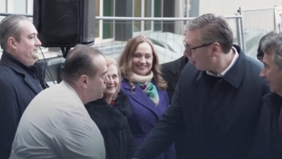 "4,4 MILIJARDE EVRA DALI SMO NA ZDRAVSTVO!" Predsednik Vučić poslao moćnu poruku iz Vranja (VIDEO)