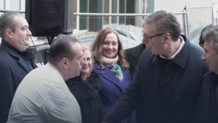 "4,4 MILIJARDE EVRA DALI SMO NA ZDRAVSTVO!" Predsednik Vučić poslao moćnu poruku iz Vranja (VIDEO)