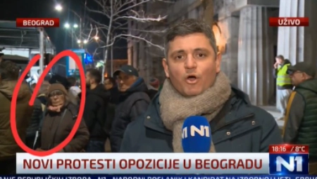 NATAŠA KANDIĆ NA PROTESTU ĐILASOVE OPOZICIJE Kurtijeva uzdanica htela bi da kažnjava ove Srbe! (FOTO)