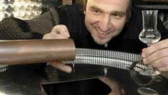 NENAD JEZDIĆ NAPUSTIO ZEMUN Glumac se sa porodicom sklonio od grada i gužve, pokrenuo i biznis