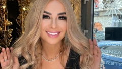 BOMBA u 52. GODINI Najzgodnija menadžerka ima novog dečka: Zgrabila deceniju i po mlađeg boksera!