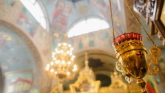 U SUSRET NAM IDU DVA VELIKA PRAZNIKA Ovi dani u avgustu su obeleženi crvenim slovom, valja znati i ispoštovati narodne običaje i verovanja