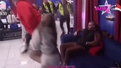 JANJUŠ KRVNIČKI NASRNUO NA MAJU! Vanredno stanje u Eliti, momentalno prekinuta emisija, obezbeđenje hitno uletelo!