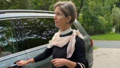 KAKO JE TO MOGUĆE? Sara je nosila jednu haljinu 100 dana, non-stop, i sve objavljivala na Instagramu