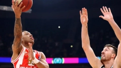 FANTASTIČAN GEST GROBARA I DELIJA Navijači večitih zajedno skandirali Kosovo - Srbija (VIDEO)