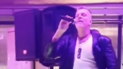 ĐORĐE DAVID ODRŽAO NASTUP U MAKEDONIJI? Pojavio se snimak, roker nastavio da radi u jeku haosa i nesreće u kojoj je stradala žena?