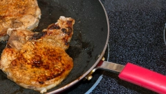 TIGANJ VAM SE ISKRIVIO? Ne bacajte ga, evo kako možete da ga ispravite sami, i to u kuhinji