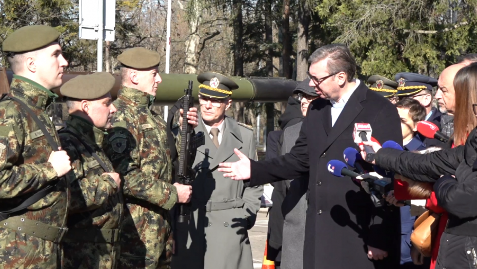 AKO NEMATE DOVOLJNO SNAŽNU VOJSKU, NEĆETE IMATI NI JAKU DRŽAVU Predsednik Vučić poslao moćnu poruku iz Doma garde