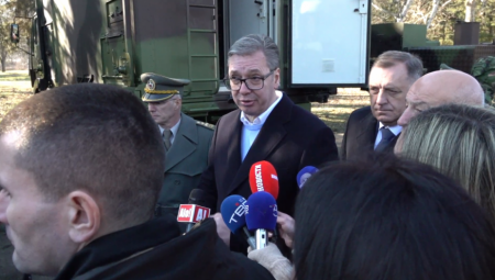 VUČIĆ O UVOĐENJU OBAVEZNOG VOJNOG ROKA "Moraju do 1. maja da mi predaju predloge, a onda..."