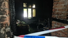 IZGOREO MUŠKARAC ZAJEDNO SA SVOJIM PSOM Ovo je stan u kojem se dogodio stravičan požar, a evo šta je uzrok! (FOTO+VIDEO)