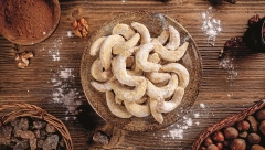 POTKOVICE Starinski kolači sa orasima, iz kuhinje naših baka