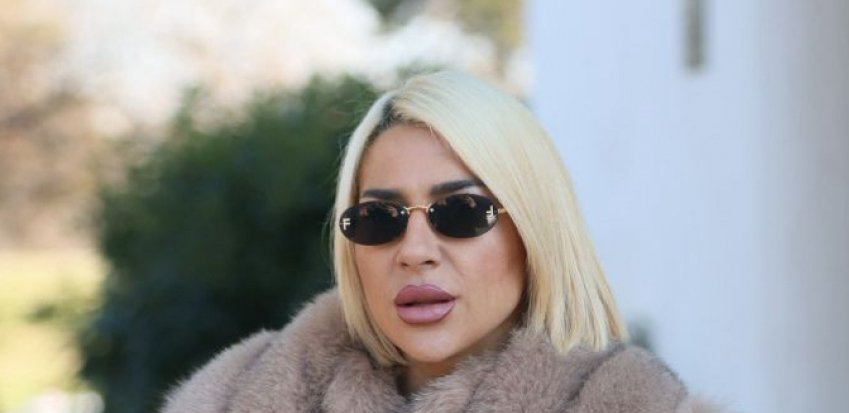 JOVANA PRIZNALA SVE O AFERI SA MOĆNIM POLITIČAREM: On i te kako ume da oseti šta je dobra riba i ko je fatalna žena