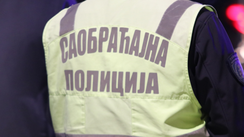 TEK POLOŽIO, PA SEO DROGIRAN ZA VOLAN Policija ga je odmah isključila iz saobraćaja