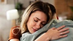 RADO SVE PREBACE NA ŽENSKA PLEĆA Muškarci rođeni u ova 3 znaka su najveći slabići