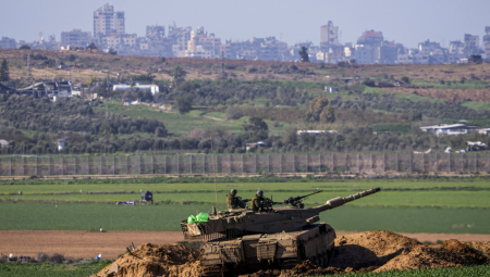 SASTANAK "VELIKE ČETVORKE" Počinju pregovori o primirju