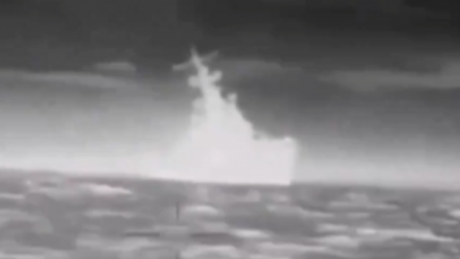 POTOPLJEN RUSKI BROD Ukrajinske snage nemilosrdno napadaju (VIDEO)