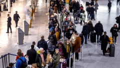 HAOS U NEMAČKOJ Otkazano i odloženo više od 1000 letova (FOTO)