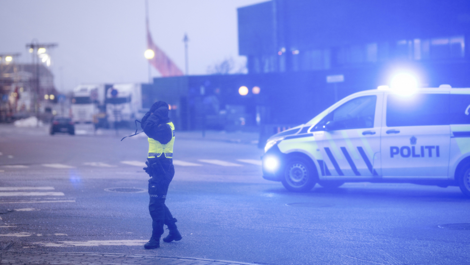 OLUJA NAPRAVILA HAOS U NORVEŠKOJ Udari vetra 180 km/h, zatvorene škole, putevi, mostovi (FOTO/VIDEO)