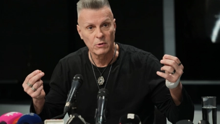 ĐORĐE DAVID KAKVOG DOSAD NISTE VIDELI Roker objavio fotografiju iz mlađih dana, evo o čemu je reč