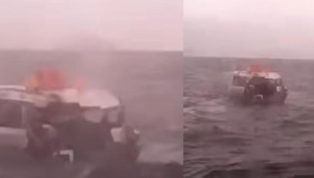 FATALAN SUDAR PUTNIČKIH BRODOVA Ima mrtvih, manji brod rasporen! (VIDEO)