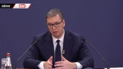 PREDUZEĆEMO SVE MERE ZA SRBE NA KiM Vučić: Država će učiniti sve da oni svoja primanja dobiju!