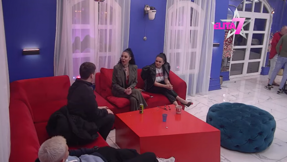 MAJA MARINKOVIĆ PRESLIŠALA UROŠA AZBUKU Viralan snimak kruži mrežama, Stanić pola slova zaboravio