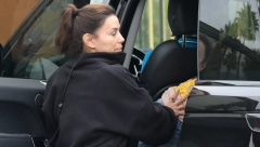 BLEDA SENKA LEPOTICE SA MALIH EKRANA Eva Longorija bez trunke šminke ne liči na sebe