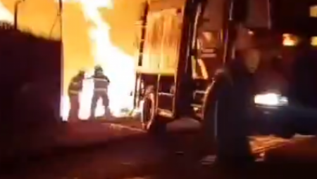 DVE ŽENE POVREĐENE U POŽARU Izgorela porodična kuća kod Niša