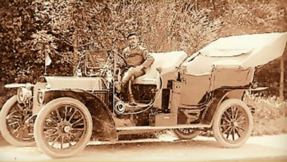 LJUDI SU GA NAZIVALI AŽDAJOM Evo kako je izgledao prvi automobil u Beogradu i koja je bila njegova ruta (FOTO)