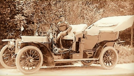 LJUDI SU GA NAZIVALI AŽDAJOM Evo kako je izgledao prvi automobil u Beogradu i koja je bila njegova ruta (FOTO)