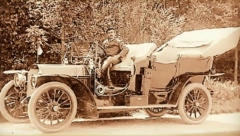 LJUDI SU GA NAZIVALI AŽDAJOM Evo kako je izgledao prvi automobil u Beogradu i koja je bila njegova ruta (FOTO)