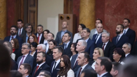 MENJA SE ZAKON O LOKALNIM IZBORIMA Počela sednica Skupštine Srbije