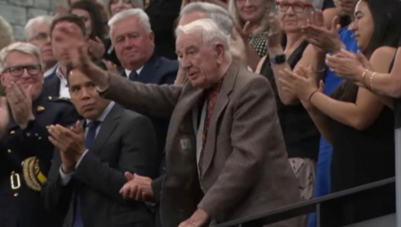 RUSIJA SPREMNA DA SUDI NACISTI KOG ČUVA KANADA Otava uverava Moskvu da će razmotriti izručenje Hunke