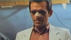 GLUMAC UMRO NAKON ŠTO JE ZVERSKI PRETUČEN Prolaznici okretali glavu, a razlog prebijanja je sraman!