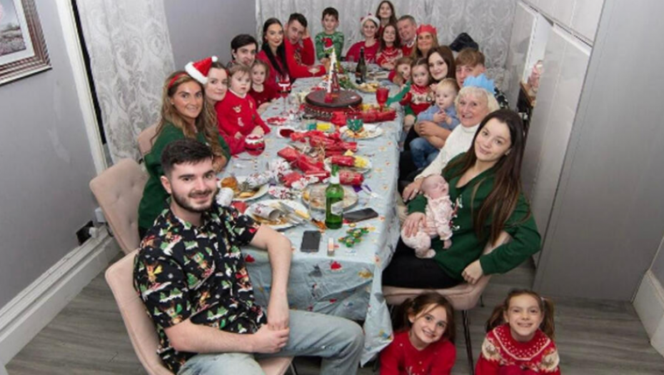 OVAJ PAR IMA 22 DECE Za ovu bizarnu aktivnost im je potrebno čak tri sata! (VIDEO)