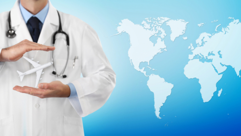 IMA LI LEKARA U AVIONU? Ovo je procedura kada putniku pozli, evo kada dolazi do prinudnog sletanja