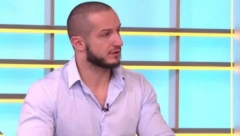 Noge su vam naduvene "kao krofne": Dr Radović objasnio zbog čega se voda nakuplja i kad se mora lekaru