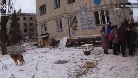 JEDNA JAKNA, JEDNA TORBA I PAS KOJI GLEDA Očaj Ukrajinaca, Avdejevka pred padom: Poraz Zelenskog, pobeda Zalužnog