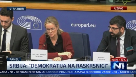 NIČEGA SE NE STIDE, NEMAJU NI MORAL, NI ČAST, NI OBRAZ Jovanović o ponašanju Đilasove opozicije u Strazburu