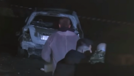 ISPRED KUĆE GA IZREŠETALI, PA SPALILI TELO Kada su policajci u ugljenisanom automobilu pronašli ovo usledio šok! (VIDEO)