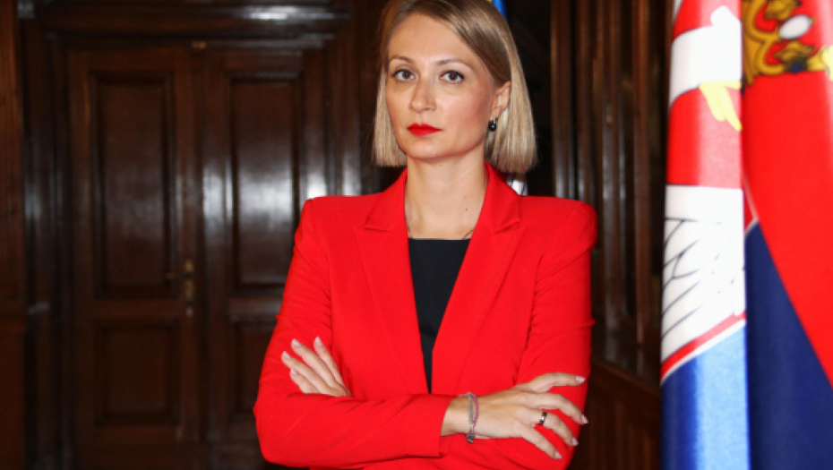 PANTIĆ PILJA: PAJACI IZ OPOZICIJE PLJUNULI SU NA SVOJU DRŽAVU